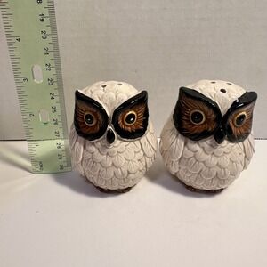 Vintage Hand painted OMC Japan Owl Salt Pepper Shakers Ceramic White Brown Pair